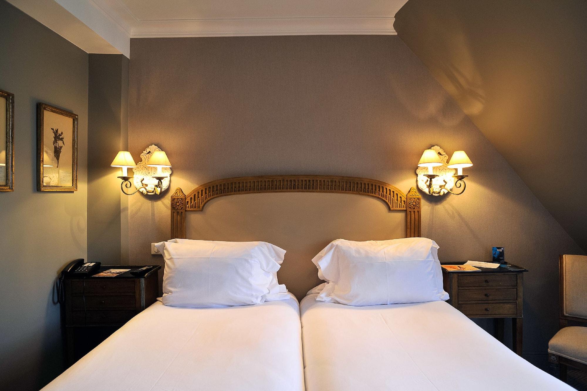 ליל Hotel De La Treille מראה חיצוני תמונה