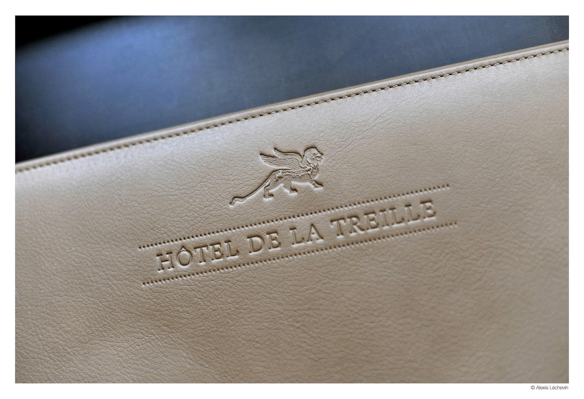 ליל Hotel De La Treille מראה חיצוני תמונה