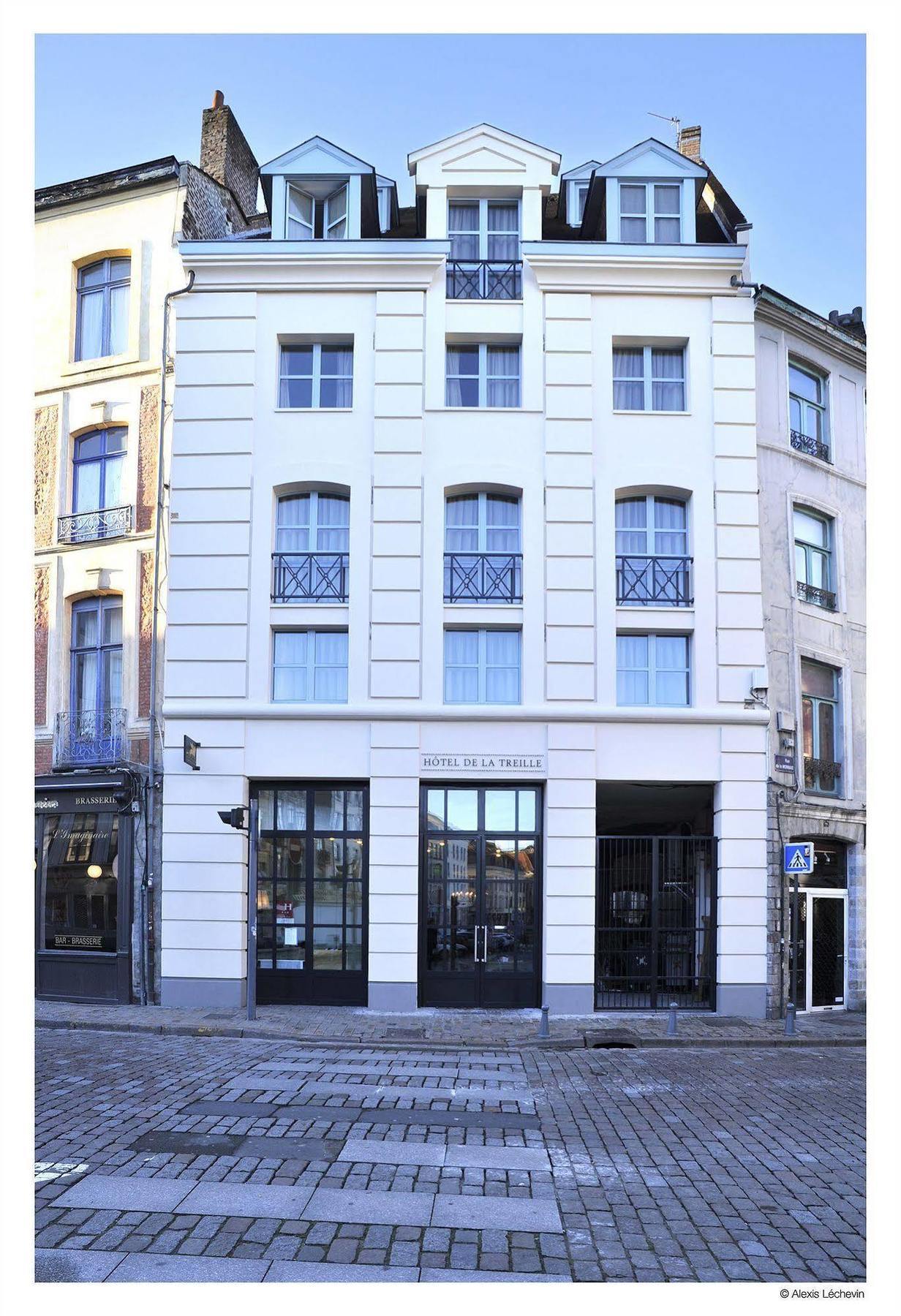 ליל Hotel De La Treille מראה חיצוני תמונה